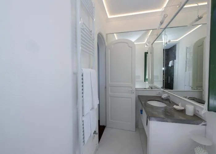 - Lo Scoglio Позітано