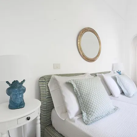 -la Villa Positano