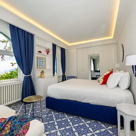 빌라 - Lo Scoglio *