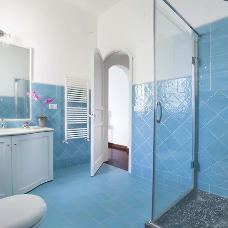 - Lo Scoglio Villa Positano