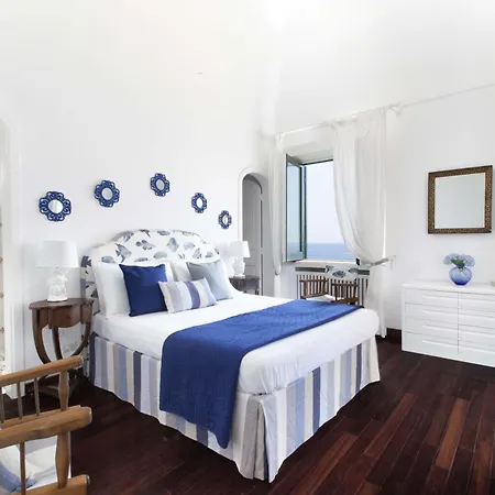 빌라 - Lo Scoglio *