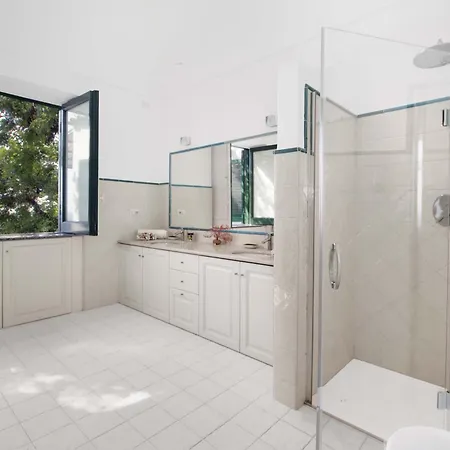 - Lo Scoglio * 포지타노